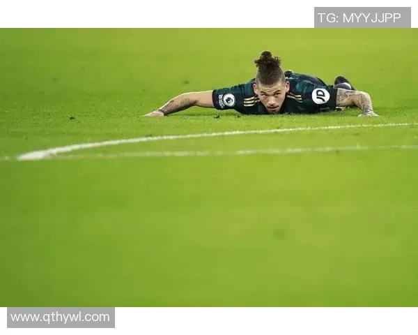 CBA官网：广东男篮取消注册吉伦沃特，重新注册贝兹利