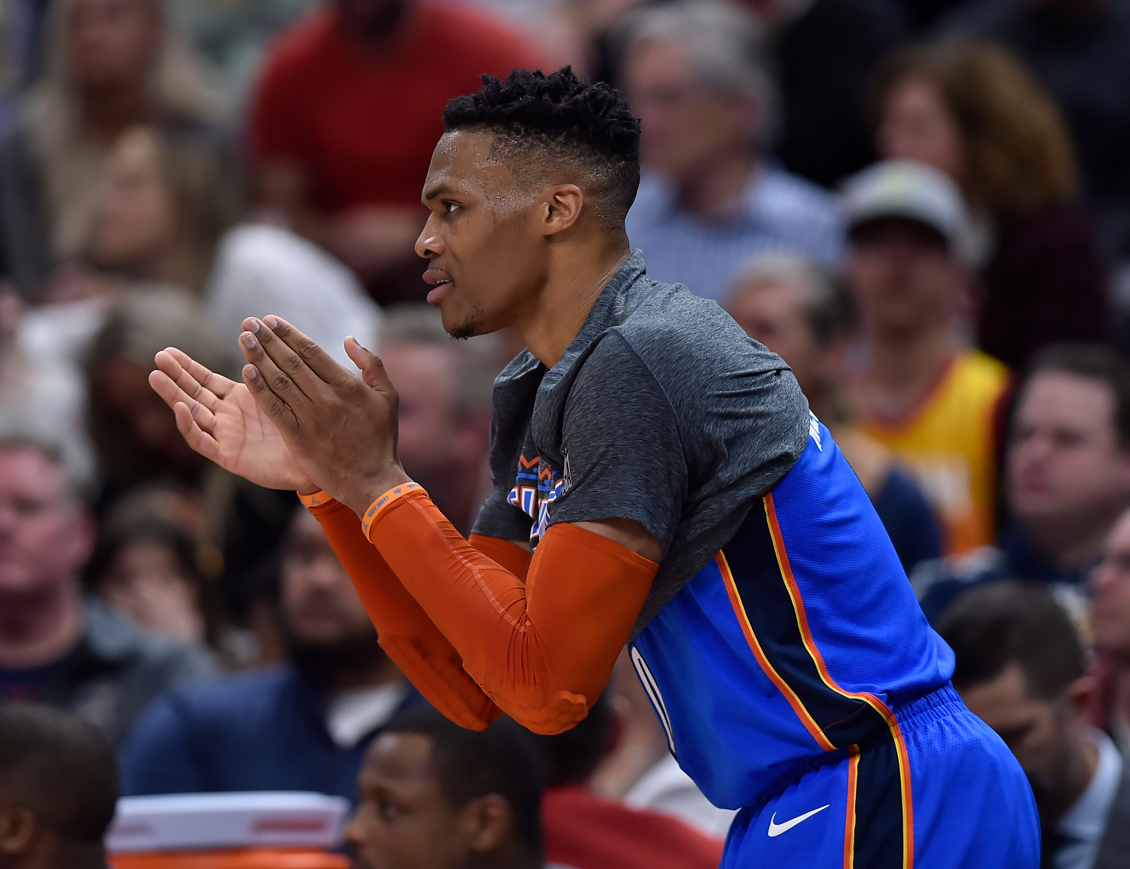 自己和队友 自己和队友