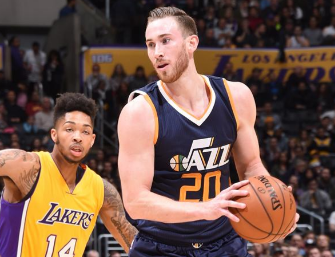 战局愈加扑 战局愈加扑